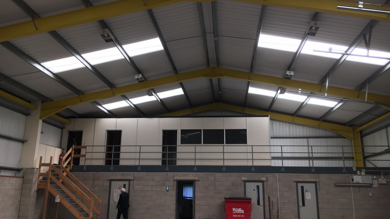Industrial Unit, Chaters Close, Tipton. DY4 8JQ, Tipton Industrial Property, Tipton West Midlands